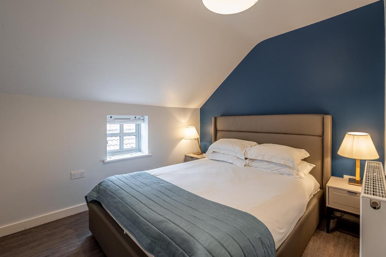 The Falcon Tap Apartment Йорк Екстериор снимка